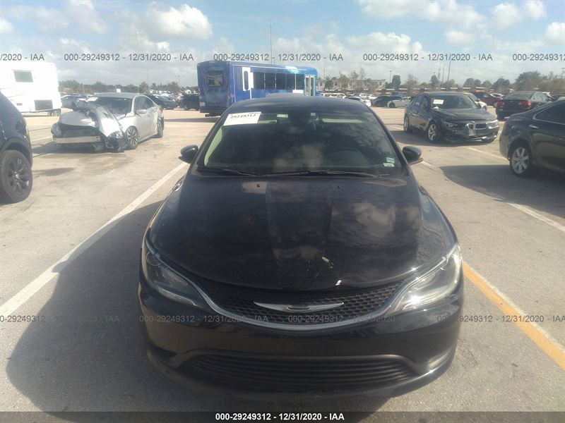 Розбірка CHRYSLER 200 седан (15 - ) (2015 - 2026)